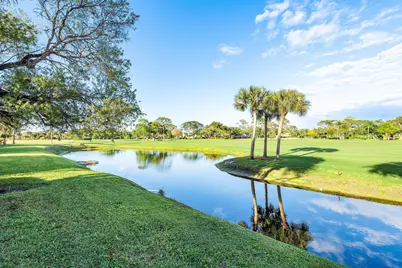 12902 Touchstone Place, Palm Beach Gardens, FL 33418 - Photo 31