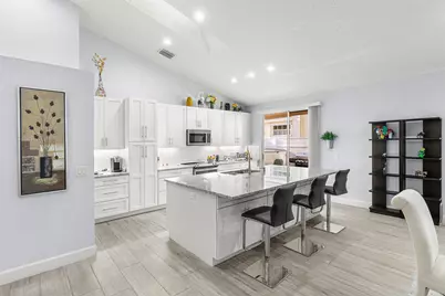 12902 Touchstone Place, Palm Beach Gardens, FL 33418 - Photo 9