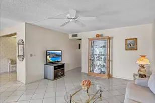 3002 Ventnor, Deerfield Beach, FL 33442 - Photo 11