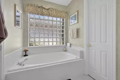 9146 Bay Point Circle, West Palm Beach, FL 33411 - Photo 27