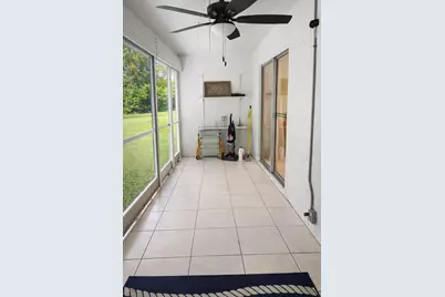 3300 Springdale Boulevard #117, Palm Springs, FL 33461 - Photo 9