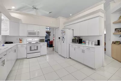 11873 Fountainside Circle, Boynton Beach, FL 33437 - Photo 23