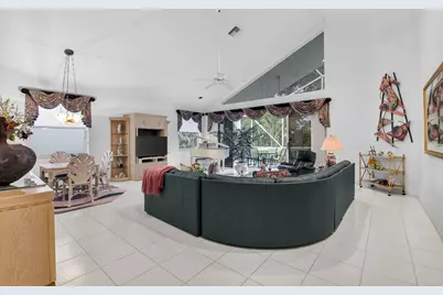 11873 Fountainside Circle, Boynton Beach, FL 33437 - Photo 9