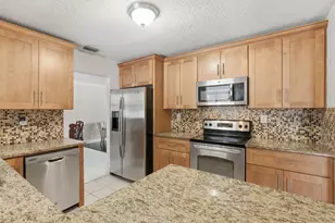 150 Valencia St, Royal Palm Beach, FL 33411 - Photo 11