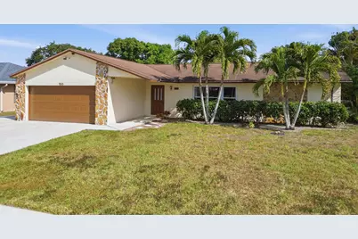 150 Valencia Street, Royal Palm Beach, FL 33411 - Photo 3