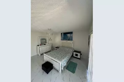 4557 Luxemburg Court, Lake Worth, FL 33467 - Photo 13