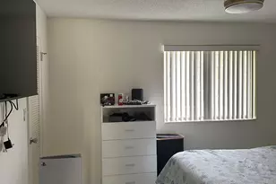 4557 Luxemburg Ct, Lake Worth, FL 33467 - Photo 11