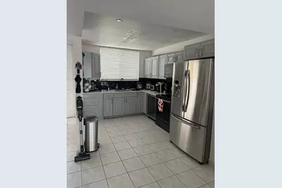 4557 Luxemburg Court, Lake Worth, FL 33467 - Photo 35