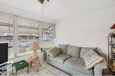 1327 High Point Way SE #D, Delray Beach, FL 33445 - Photo 7