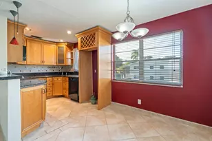 56 Windsor C, West Palm Beach, FL 33417 - Photo 9