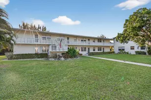 56 Windsor C, West Palm Beach, FL 33417 - Photo 5