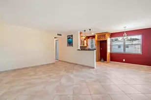 56 Windsor C, West Palm Beach, FL 33417 - Photo 17