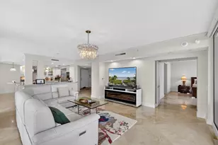 3800 N Ocean Dr, Singer Island, FL 33404 - Photo 13