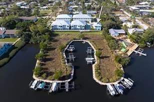 4659 SE Manatee Way, Stuart, FL 34997 - Photo 15