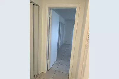 4423 Woodstock Drive #B, West Palm Beach, FL 33409 - Photo 19