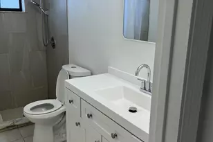 4423 Woodstock Dr, West Palm Beach, FL 33409 - Photo 25