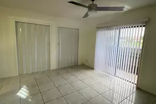 4423 Woodstock Dr, West Palm Beach, FL 33409 - Photo 23