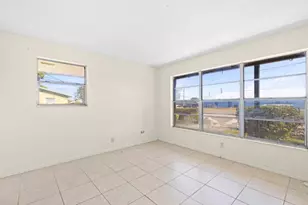 110 SW 12th Ave, South Bay, FL 33493 - Photo 13