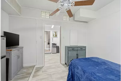2805 Foxhall Drive E, West Palm Beach, FL 33417 - Photo 51