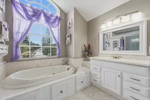 2805 Foxhall Dr E, West Palm Beach, FL 33417 - Photo 15