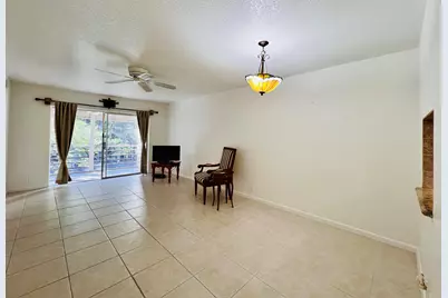 150 Lake Meryl Drive #247, West Palm Beach, FL 33411 - Photo 5