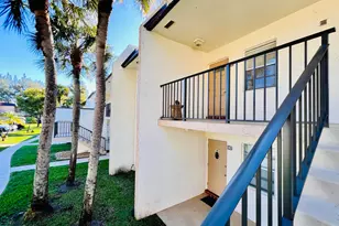 150 Lake Meryl Dr, West Palm Beach, FL 33411 - Photo 13