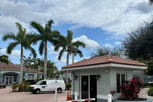 1966 Alamanda Way, Riviera Beach, FL 33404 - Photo 21