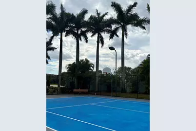 1966 Alamanda Way, Riviera Beach, FL 33404 - Photo 23