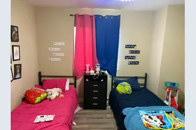 1966 Alamanda Way, Riviera Beach, FL 33404 - Photo 17