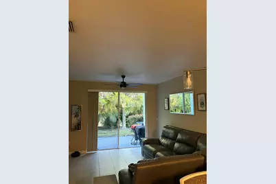 1966 Alamanda Way, Riviera Beach, FL 33404 - Photo 7