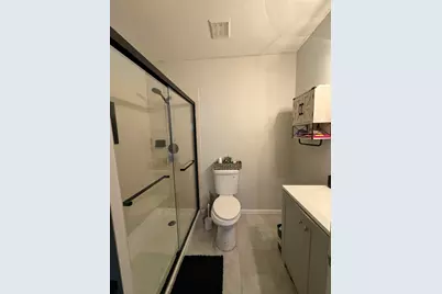 1966 Alamanda Way, Riviera Beach, FL 33404 - Photo 15