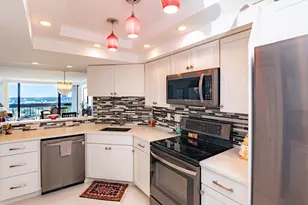 2400 Presidential Way, West Palm Beach, FL 33401 - Photo 9