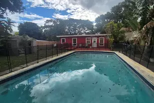 2327 Polk St, Hollywood, FL 33020 - Photo 25