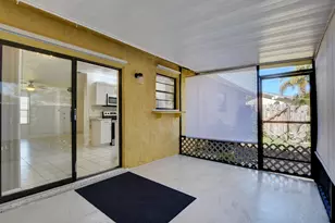 12449 Westhampton Cir, Wellington, FL 33414 - Photo 17