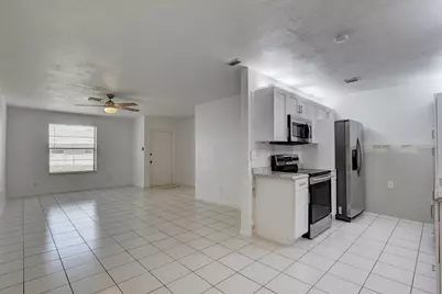 12449 Westhampton Circle, Wellington, FL 33414 - Photo 11