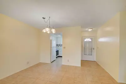 2915 Ashley Drive W #E, West Palm Beach, FL 33415 - Photo 7