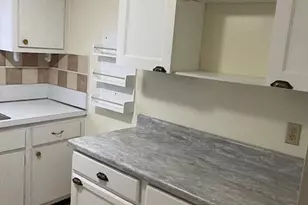 2915 Ashley Dr W, West Palm Beach, FL 33415 - Photo 13