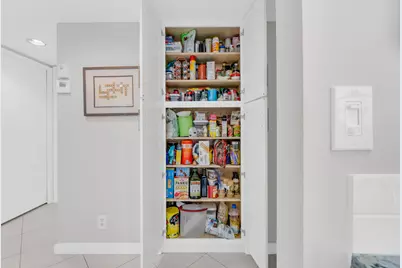 7185 Huntington Lane #202, Delray Beach, FL 33446 - Photo 11