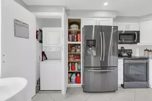 7185 Huntington Ln, Delray Beach, FL 33446 - Photo 9