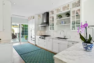 327 Arabian Rd, Palm Beach, FL 33480 - Photo 7