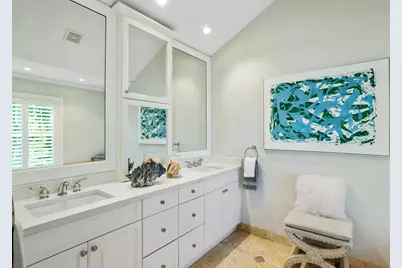 327 Arabian Road, Palm Beach, FL 33480 - Photo 13