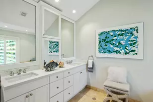 327 Arabian Rd, Palm Beach, FL 33480 - Photo 13