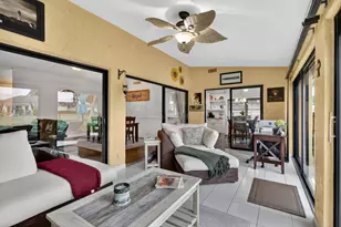 10659 Greentrail Dr S, Boynton Beach, FL 33436 - Photo 25