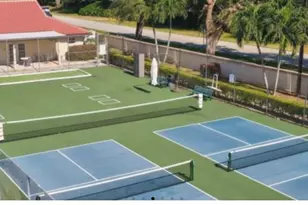 10659 Greentrail Dr S, Boynton Beach, FL 33436 - Photo 41