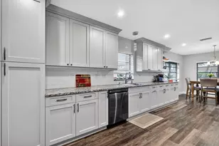 10659 Greentrail Dr S, Boynton Beach, FL 33436 - Photo 11