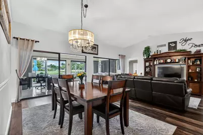 10659 Greentrail Drive S, Boynton Beach, FL 33436 - Photo 7