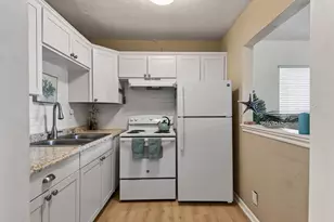 2286 Lake Osborne Dr, Lake Worth Beach, FL 33461 - Photo 13