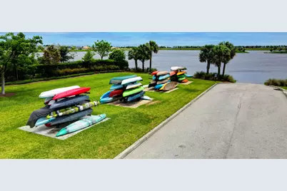 1333 Haywagon Trail, Loxahatchee, FL 33470 - Photo 5