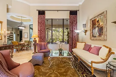 10710 Versailles Boulevard, Wellington, FL 33449 - Photo 15