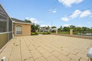 1402 SW Doe Ct, Port Saint Lucie, FL 34953 - Photo 37